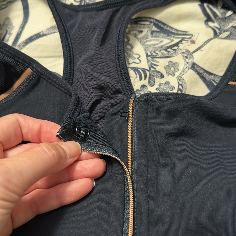 Athleta Zip Front Bra - Picture 4 of 4